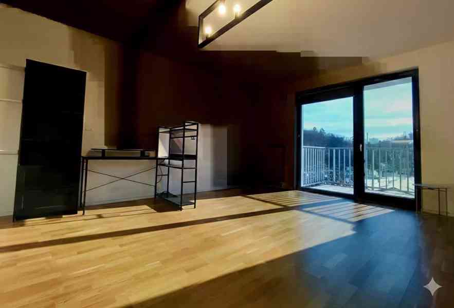 Pronájem bytu 1+kk 36 m² Praha - foto 9