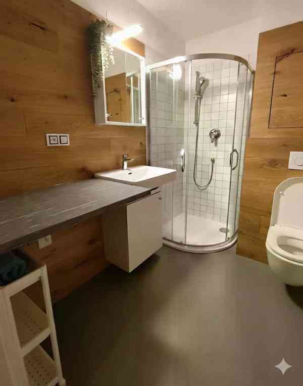 Pronájem bytu 1+kk 36 m² Praha - foto 3