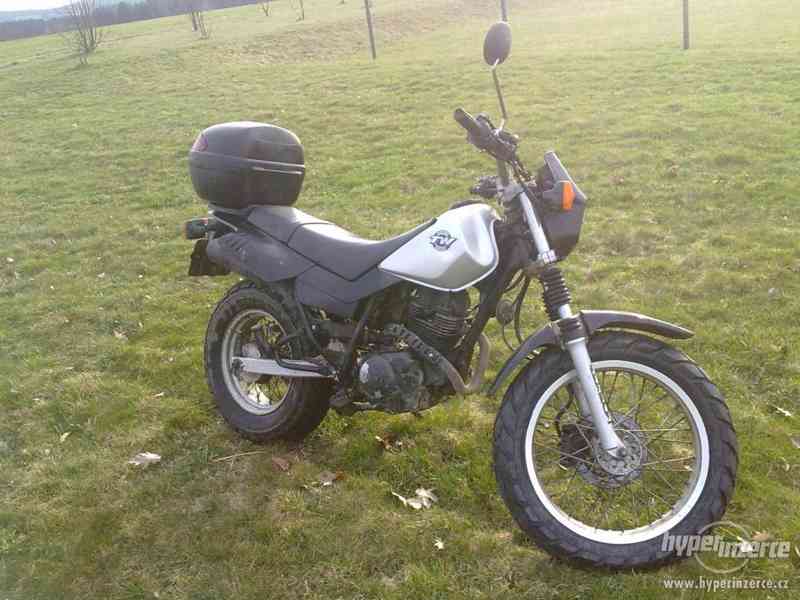 Yamaha TW 125 - foto 2