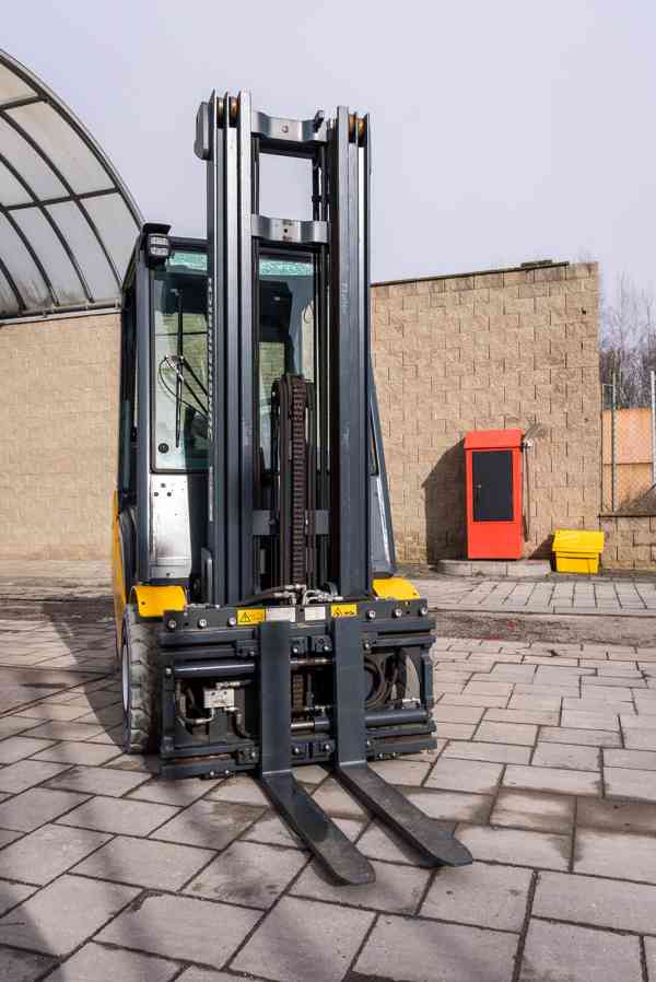 Vysokozdvižný vozík Jungheinrich TFG 316s - foto 5