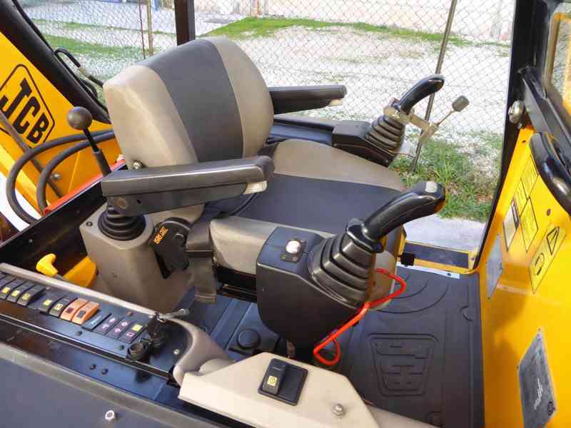 RYPADLONAKLADAC JCB 1CX HF - foto 8