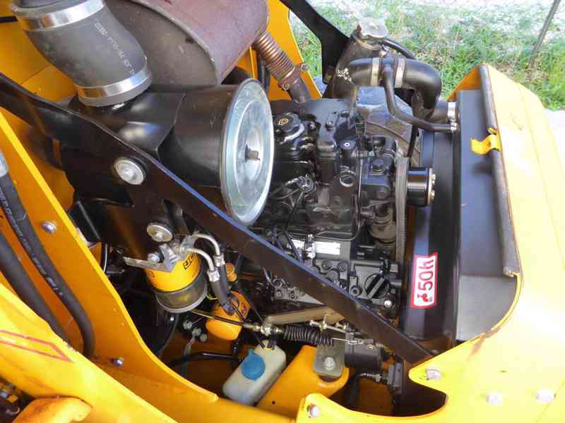 RYPADLONAKLADAC JCB 1CX HF - foto 13