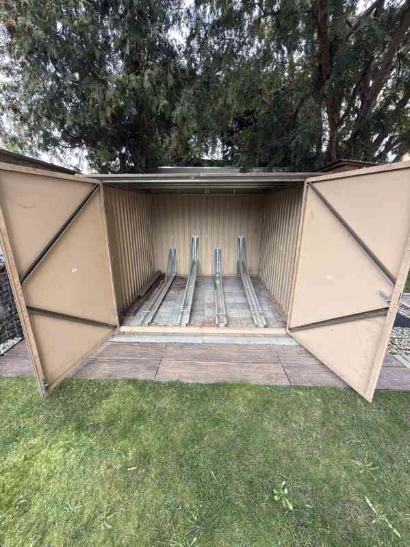 garáž na kola - foto 4