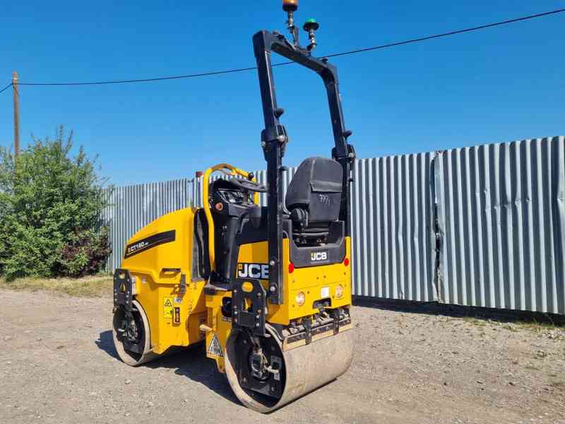 Vibrační válec JCB - VIBROMAX VMT160-80 - foto 6