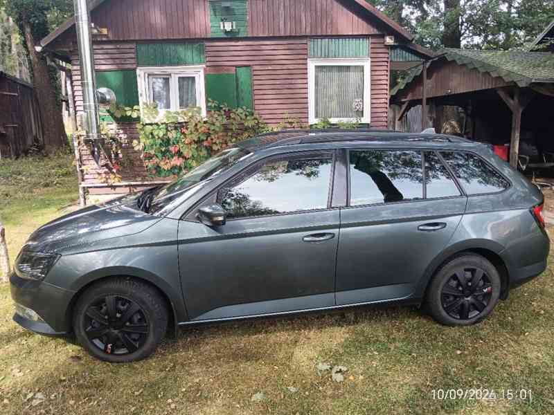 Škoda Fabia - foto 2