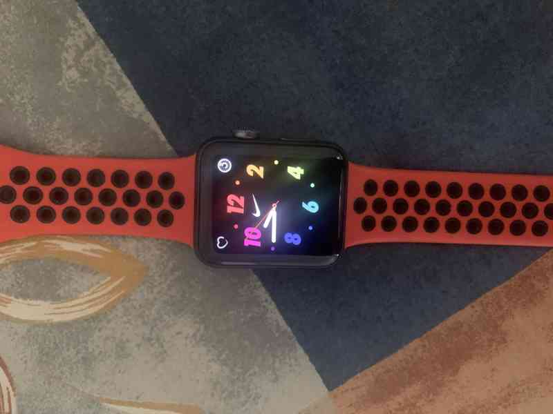 Apple Watch 3 Nike+, 42 cm - foto 3