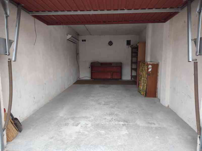 Pronájem garáže v Praze 10 Malešicích - foto 3