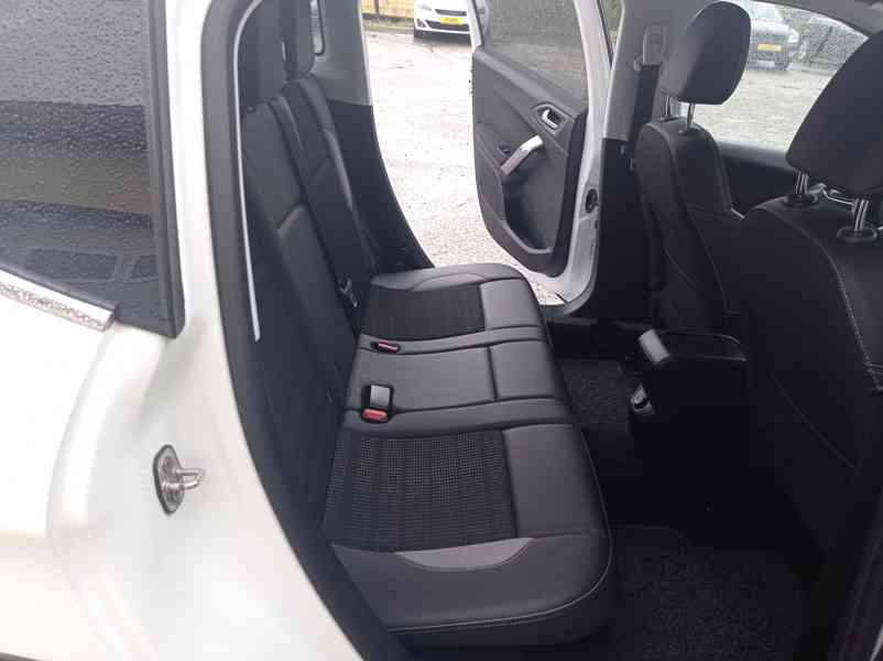 Peugeot 2008 1.5 75kW/Navi/1Maj/TOP - foto 17