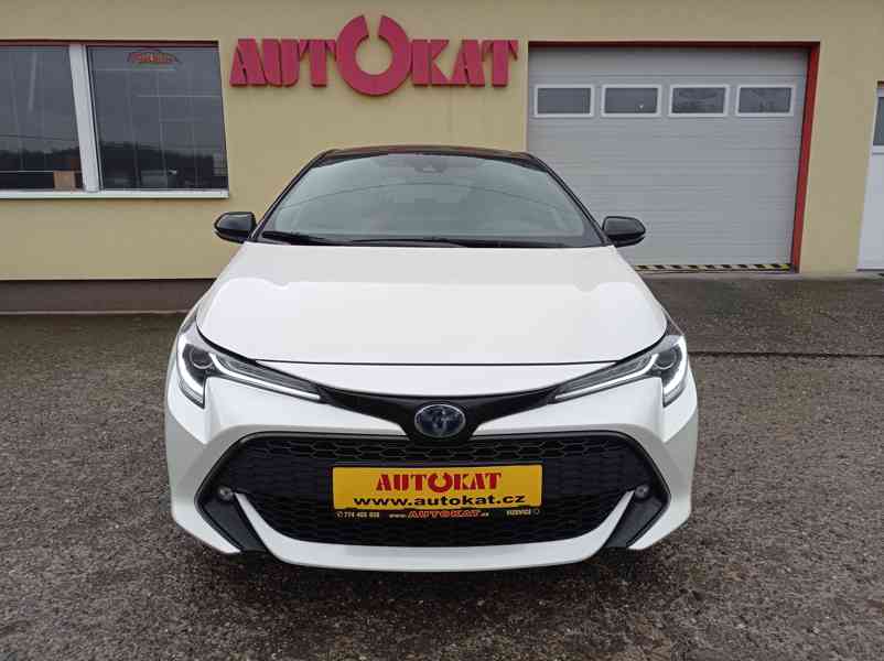 Toyota Corolla 1.8 Hybrid 90kW/Výhřev/1Maj - foto 8