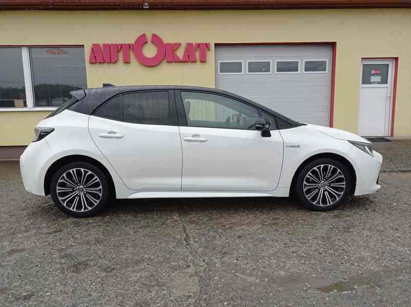 Toyota Corolla 1.8 Hybrid 90kW/Výhřev/1Maj - foto 2