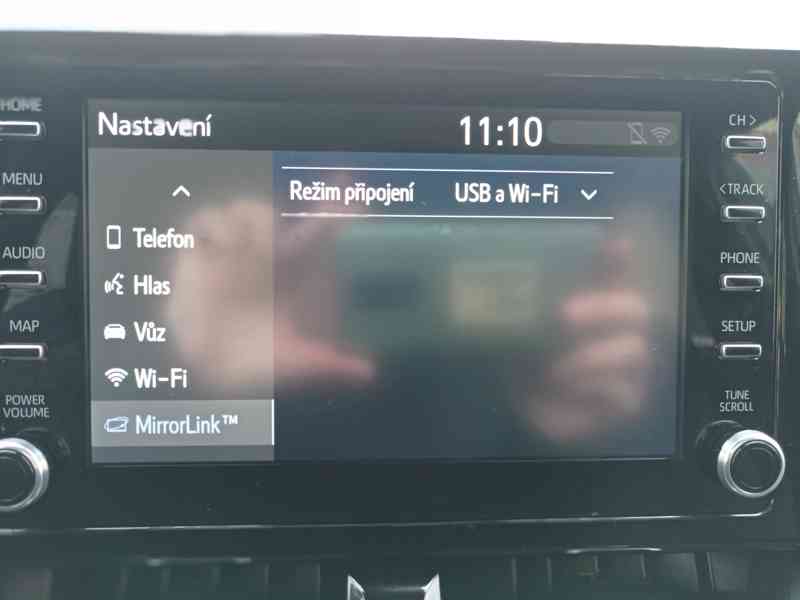 Toyota Corolla 1.8 Hybrid 90kW/Výhřev/1Maj - foto 35