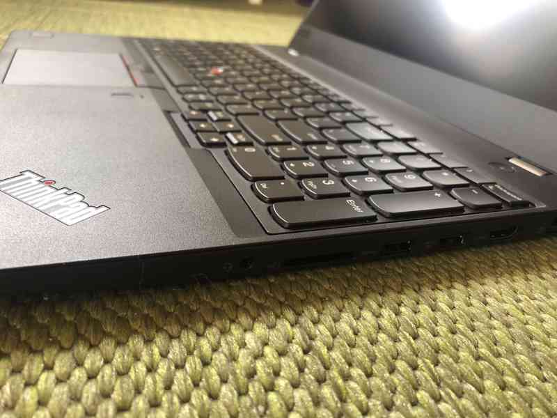 Lenovo ThinkPad P52s i7-8650U 16GB RAM, 1TB SSD 4K 3840x2160 - foto 2