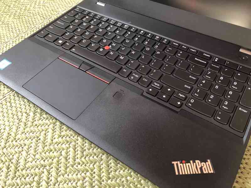 Lenovo ThinkPad P52s i7-8650U 16GB RAM, 1TB SSD 4K 3840x2160 - foto 4