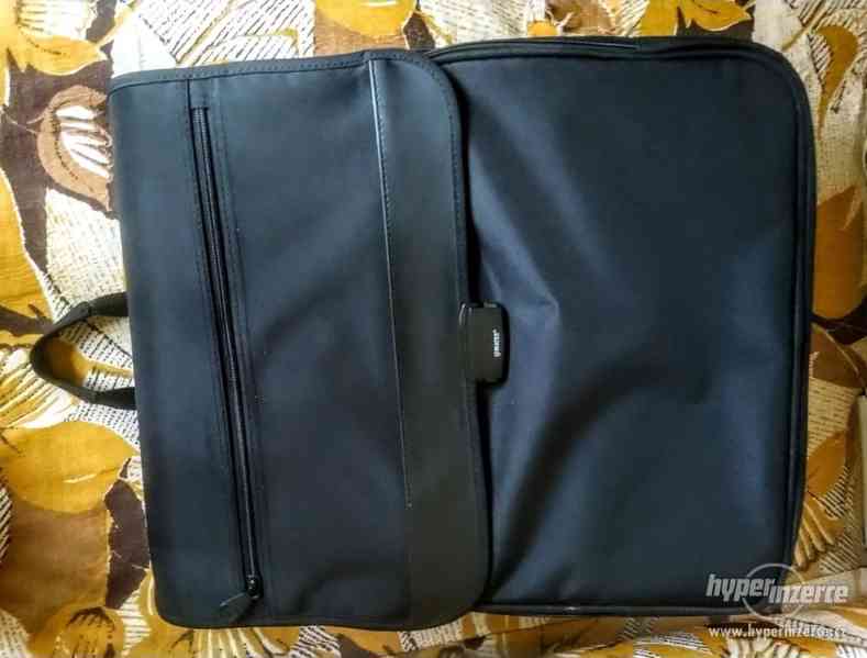 "UMATES" nový batoh na notebook 17" - foto 3