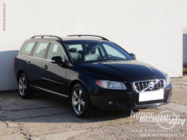 Volvo V70 2.4, nafta, r.v. 2010 - foto 2