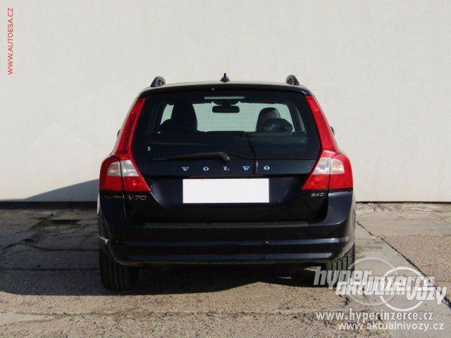 Volvo V70 2.4, nafta, r.v. 2010 - foto 9