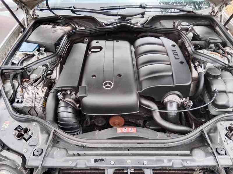 Mercedes-Benz Třídy E 2,2 CDI kombi, tažné - foto 12