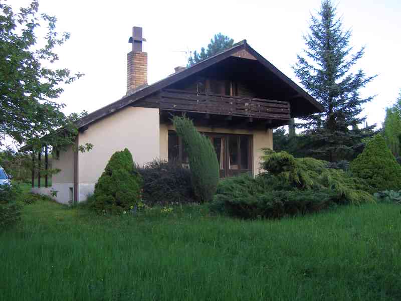 Prodej stavebního pozemku - 2479 m2/starého domu