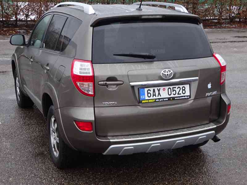 Toyota Rav4 2.2 D-D4 r.v.2011 4x4  - foto 4