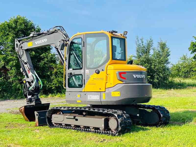 Pásové rypadlo Volvo ECR88D (Možnost leasingu) - foto 4