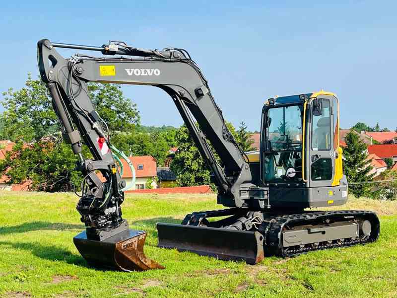 Pásové rypadlo Volvo ECR88D (Možnost leasingu) - foto 2