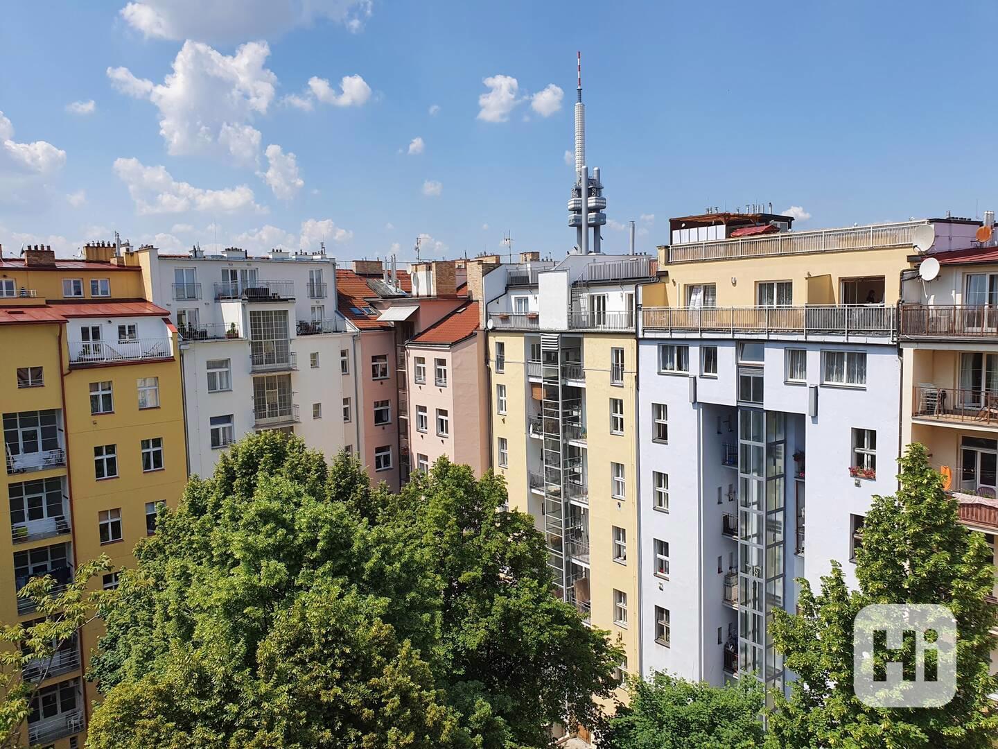 Za Váš byt v Praze určený k privatizaci nabízíme odstupné - foto 1