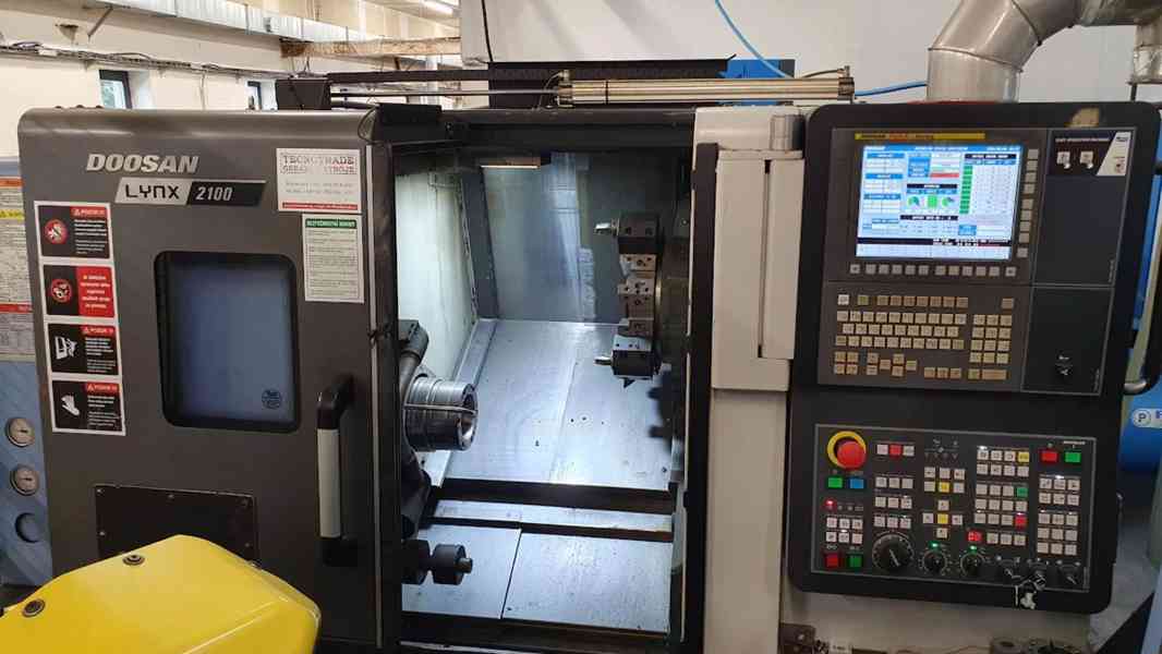 DOOSAN LYNX 2100A + ROBOTEC APC7 / soustruh CNC - foto 3