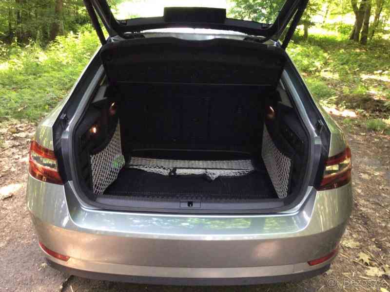Škoda Superb 2,0   TDI, 110 KW, DSG - foto 2