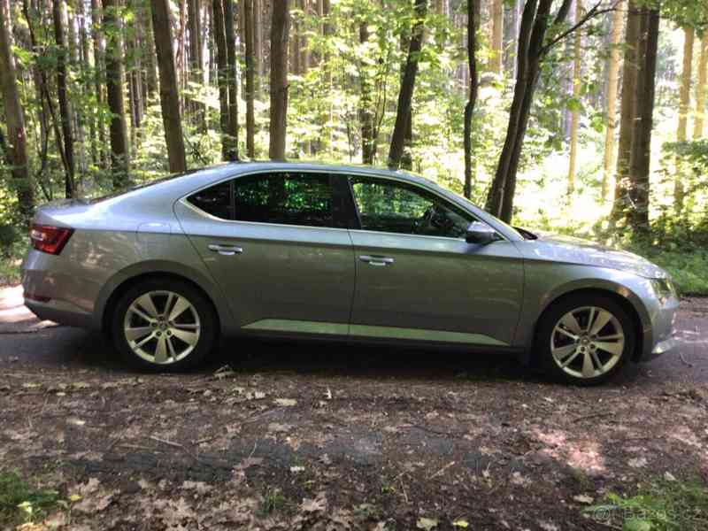 Škoda Superb 2,0 TDI, 110 KW, DSG - foto 1