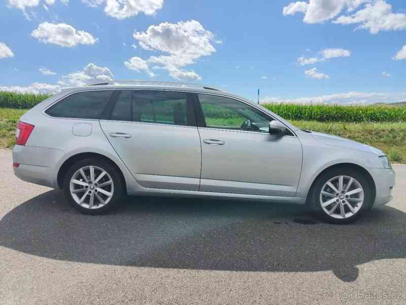 Škoda Octavia 2,0 TDI 4x4 combi elegance - foto 13
