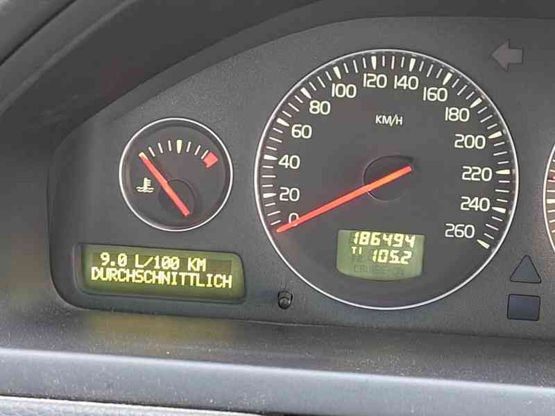Volvo XC90 D5 Summum 136kw - foto 23