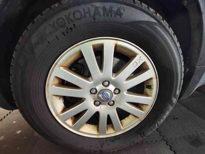 Volvo XC90 D5 Summum 136kw - foto 9