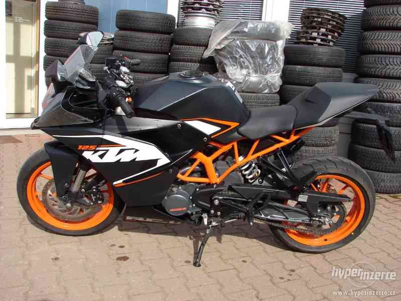 KTM RC 125 r.v.2016 (1.Maj.serv.kníž.) Koup.ČR - foto 3