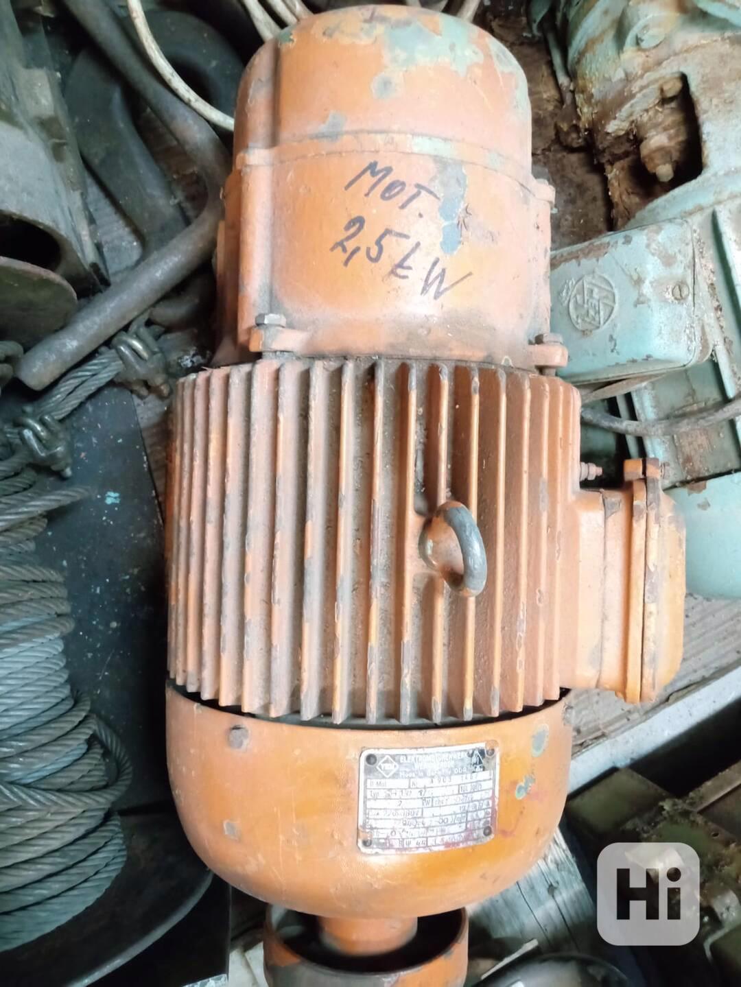 motor oranžový 2,5 KW - foto 1