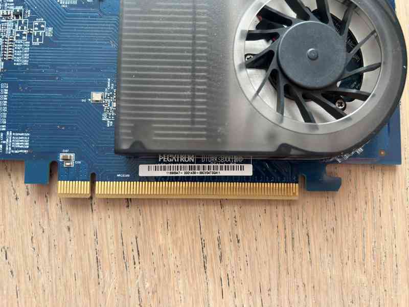 Grafická karta AMD Radeon HD7570 2GB GDDR3 - foto 2