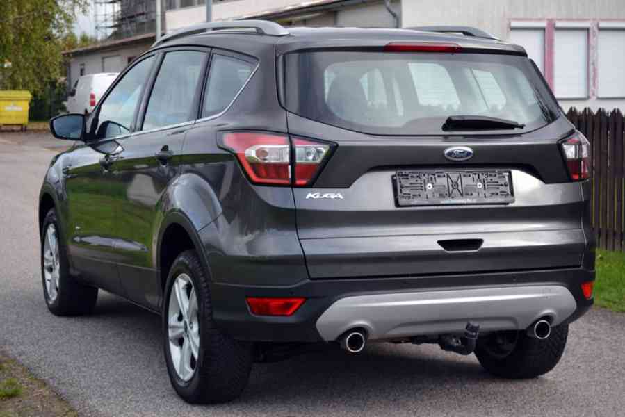 Ford Kuga 2.0 TDCi 110kW Cool&Connect 4x4 - foto 2