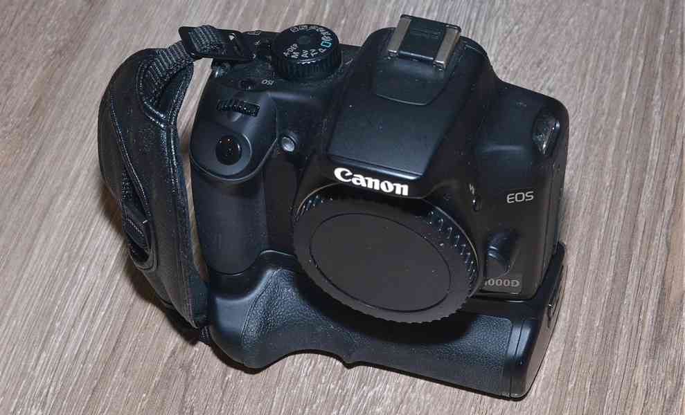 Canon EOS 1000D **APS-C CMOS battery grip 6300 Exp - foto 6