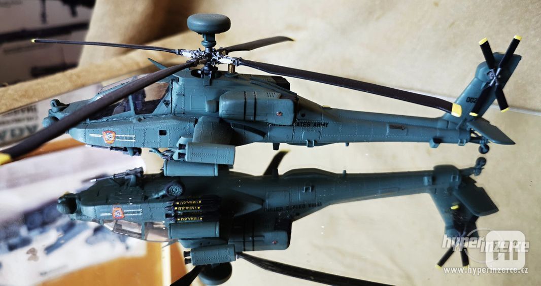AH-64D Longbow Apache - foto 1