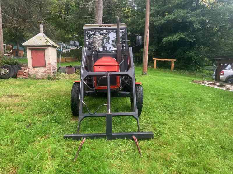 Traktor Zetor 5511 - foto 4