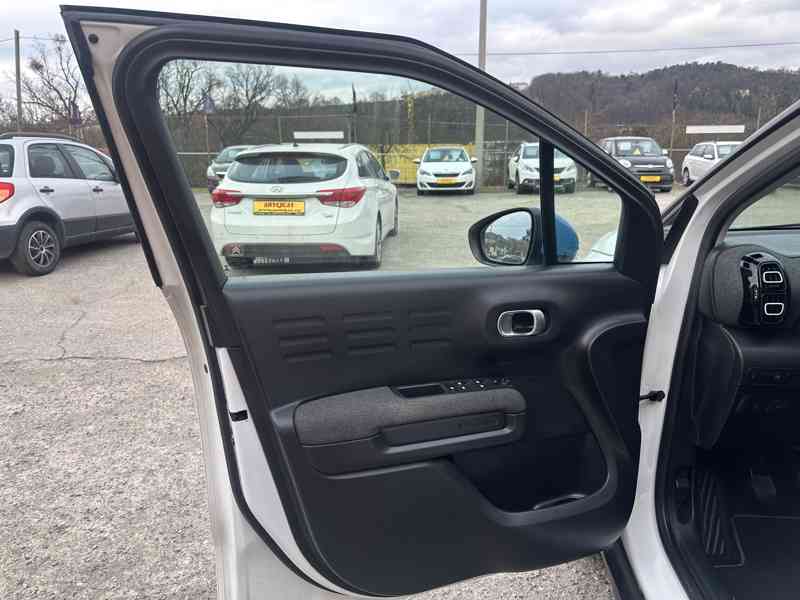 Citroën C3 Aircross 1.2i 81kW/Rip Curl/1MAJ/NAVI - foto 11