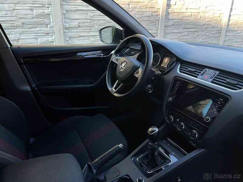 Škoda Octavia TDi,ČR - foto 4