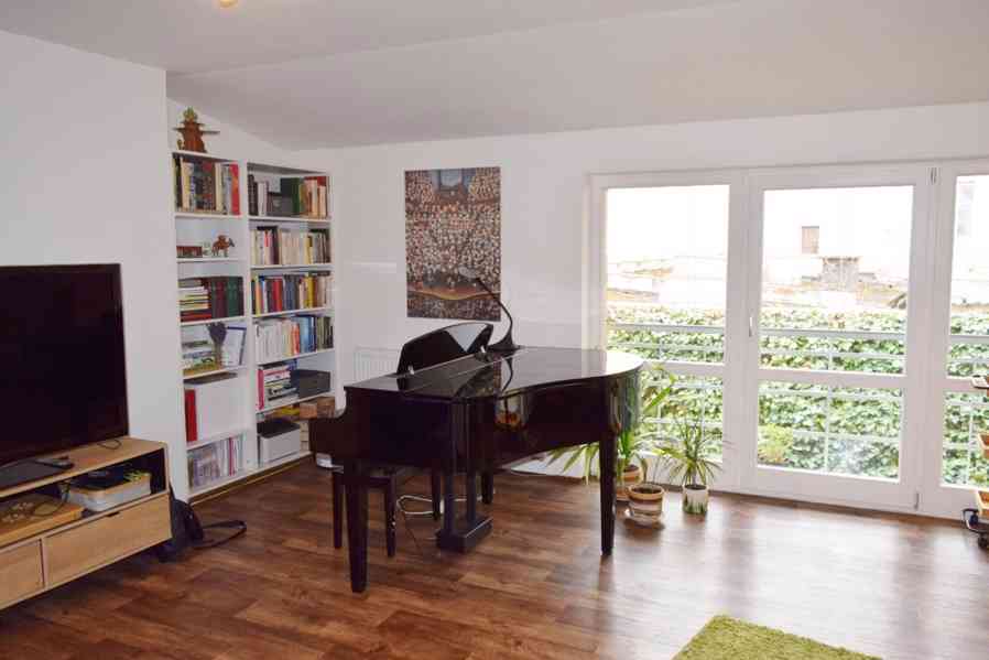 Prodej rodinného domu v centru Dvora Králové n.L. - foto 4