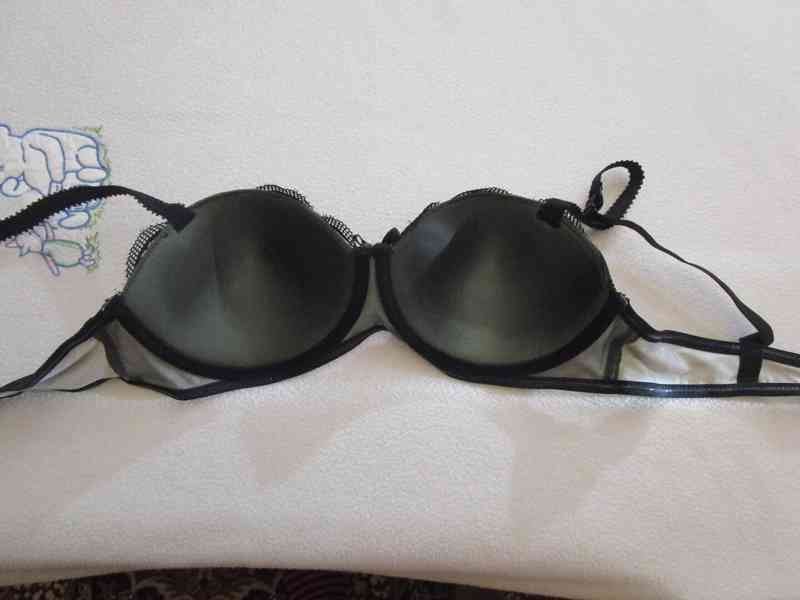 Nová maskáčová podprsenka vel. 85C, vyztužená - foto 3
