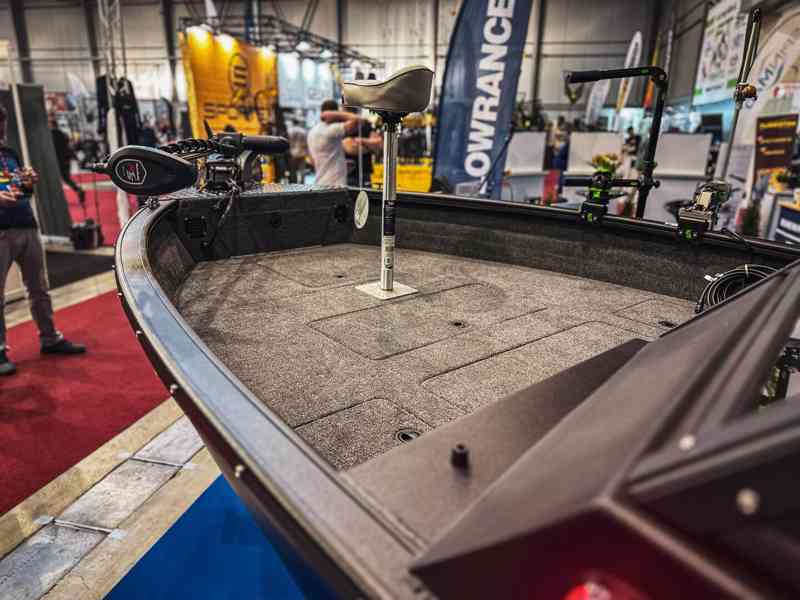 NOVÁ motor. loď Velex 535 + Mercury F 60 - foto 10