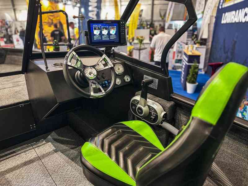 NOVÁ motor. loď Velex 535 + Mercury F 60 - foto 3