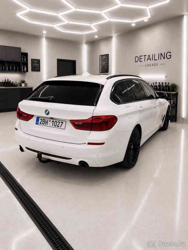 BMW Řada 5 3,0   G31 Sport Line — 195 kW — Adap - foto 2