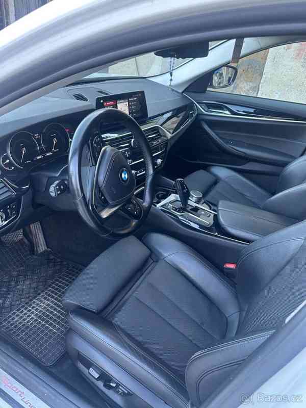 BMW Řada 5 3,0   G31 Sport Line — 195 kW — Adap - foto 7
