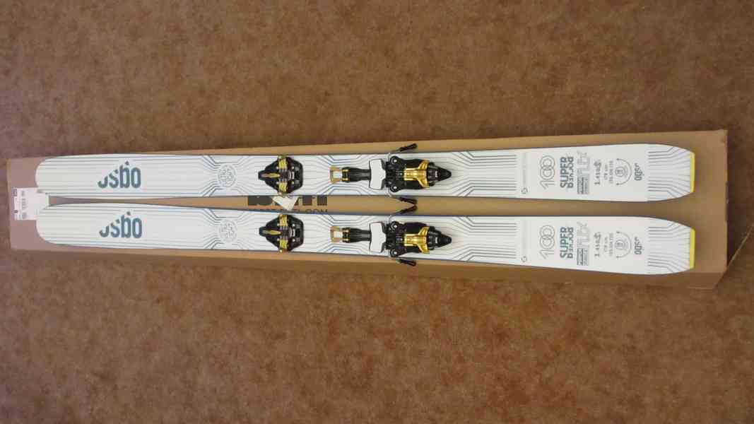 Prodám nové špičkové lyže s vázáním - foto 2