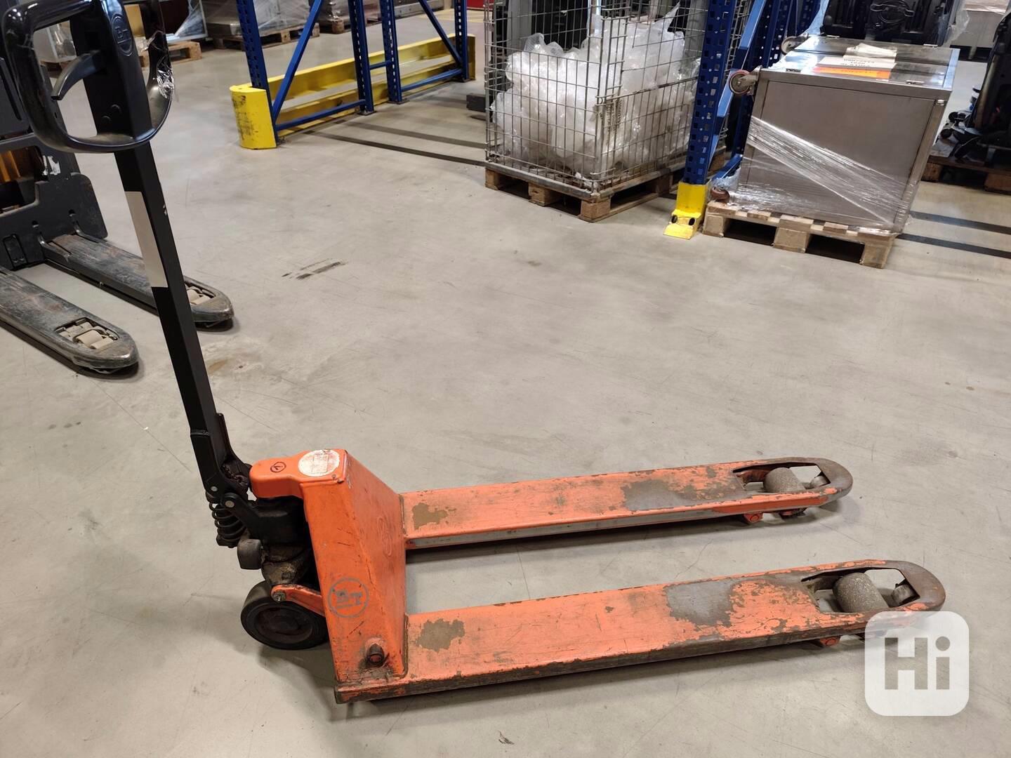 Paletové vozíky - použité - foto 1