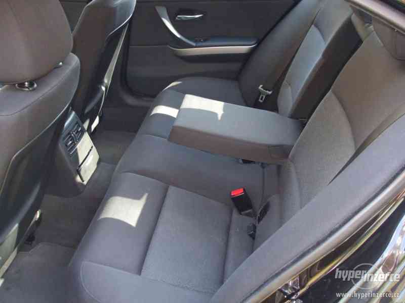 BMW 320 D 120 kW, 6 rychlostí, r.v.8/2005,serviska, TOP STAV - foto 10